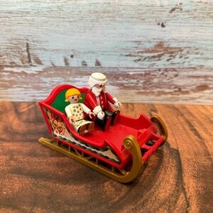 Vintage Playmobile Santa Claus sled 2000-Santa 1986-little girl 1998 Christmas